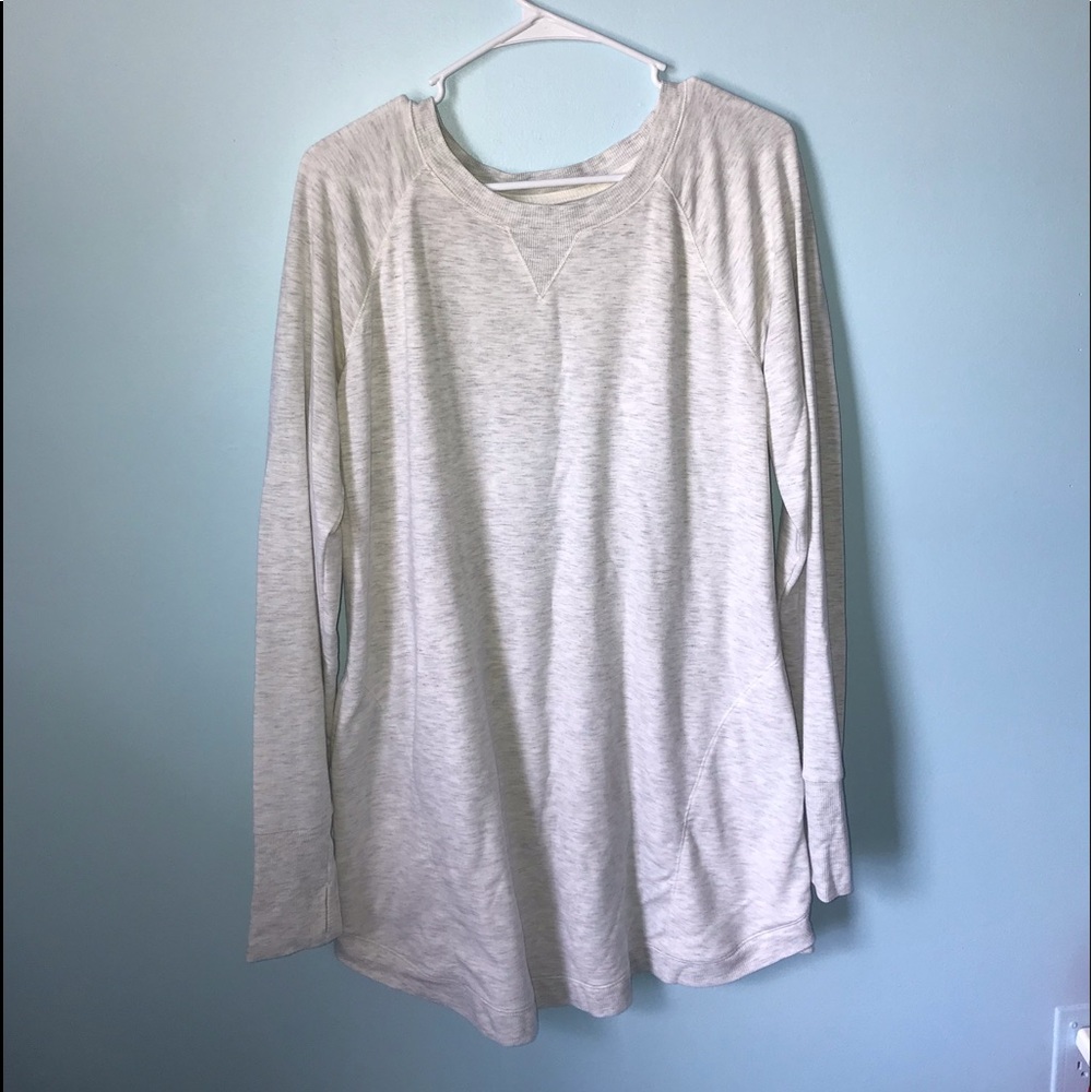Long sleeve top (size XL)